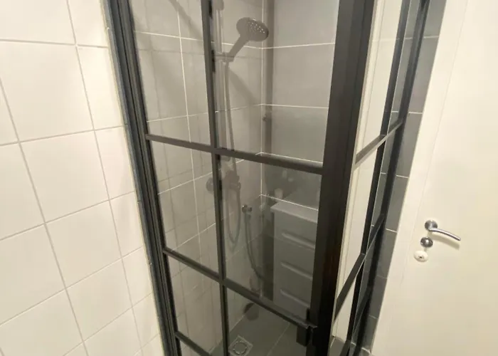 Moderne Naehe Hauptbahnhof Лінц